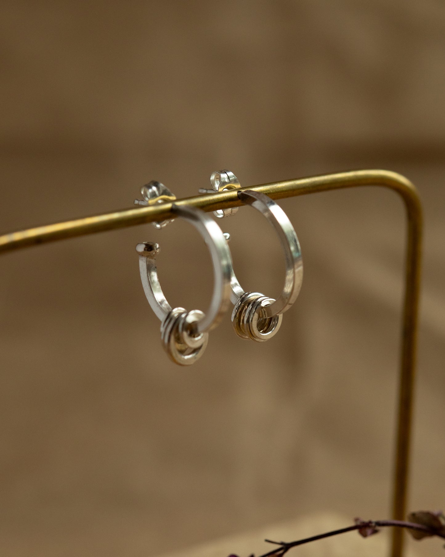 Square Peg Hoops