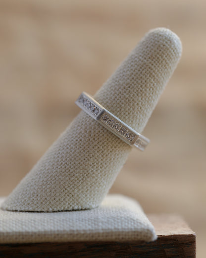 Pavè Hex Band