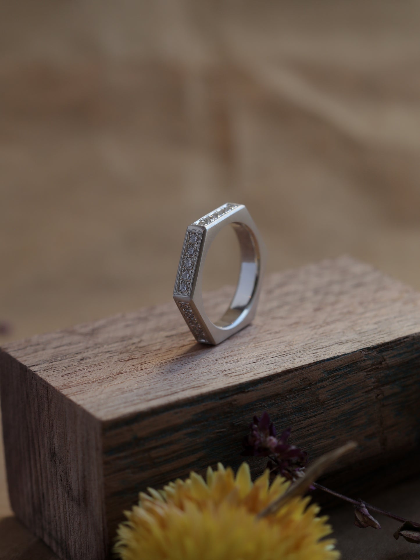 Pavè Hex Band