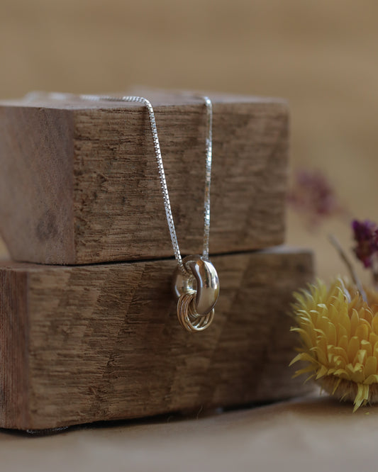 Donut Connect Necklace