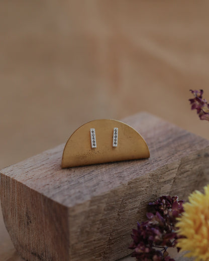 Micro Pavè Bar Studs